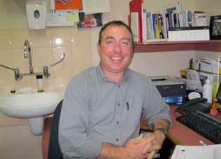 Dr Richard Thomas Dr Richard Thomas